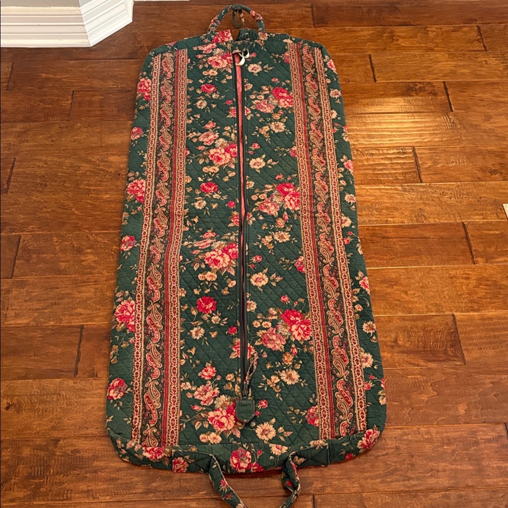 Vera Bradley Pink Quilted Garment  Bag